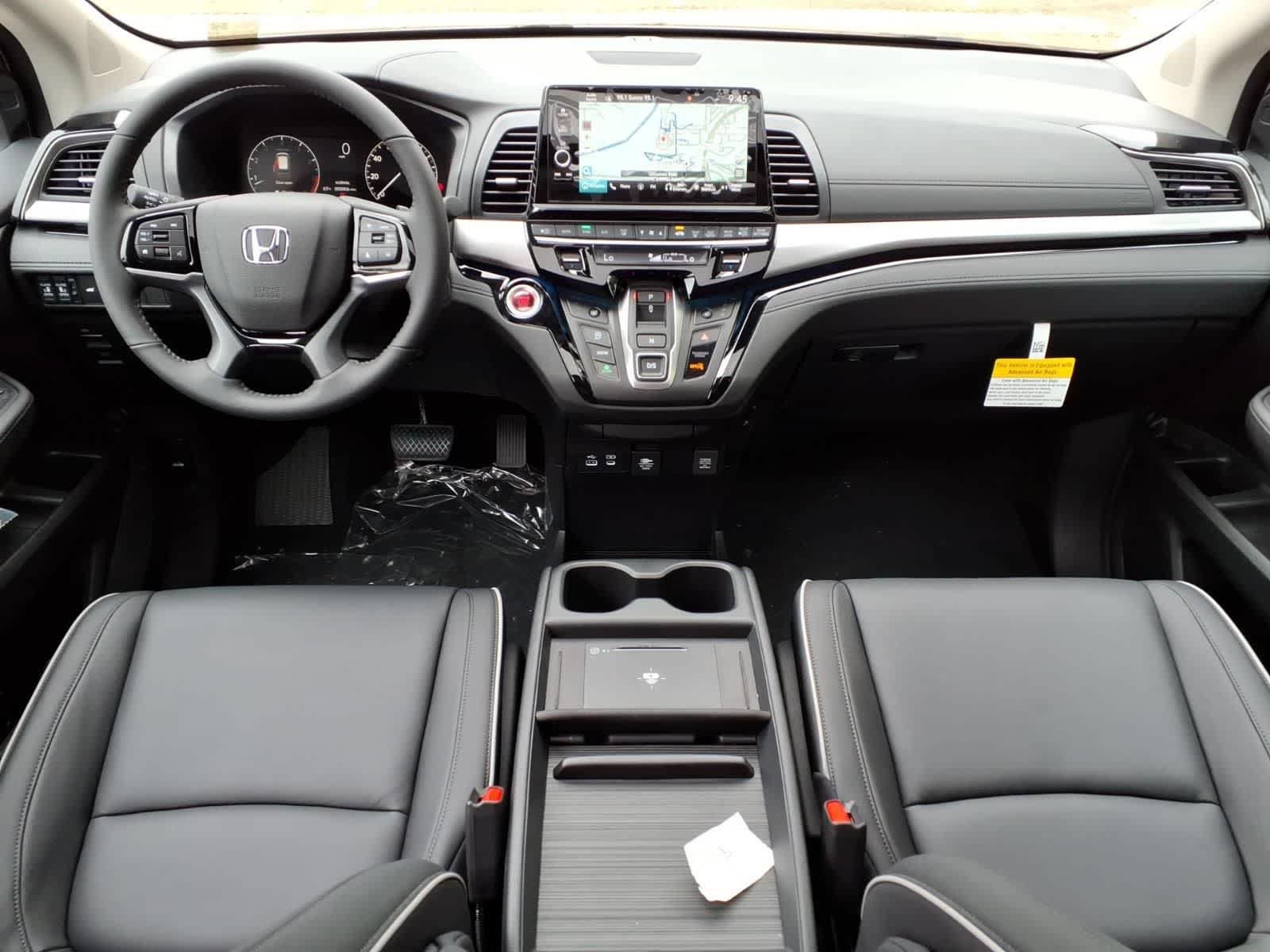 New 2026 Honda Odyssey Touring image 11