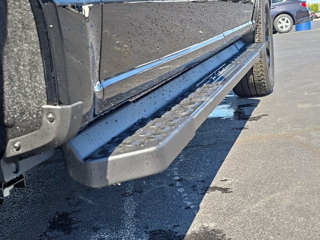 New 2025 Ford F150 Lightning XLT image 91