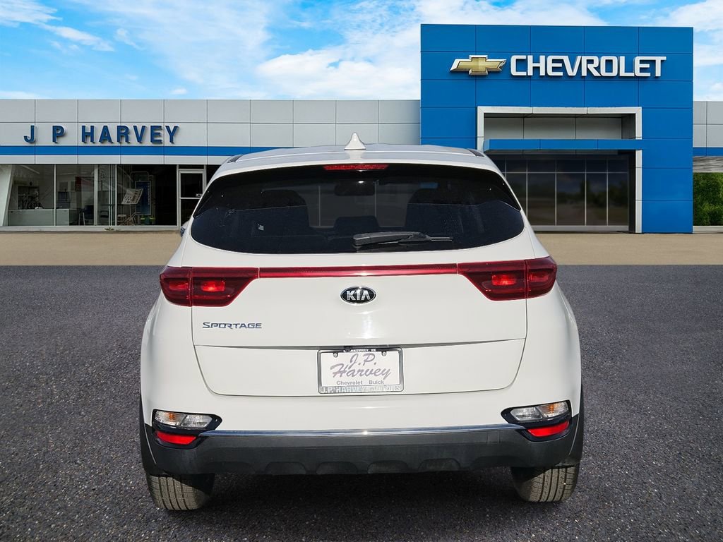 Used 2020 Kia Sportage LX image 5
