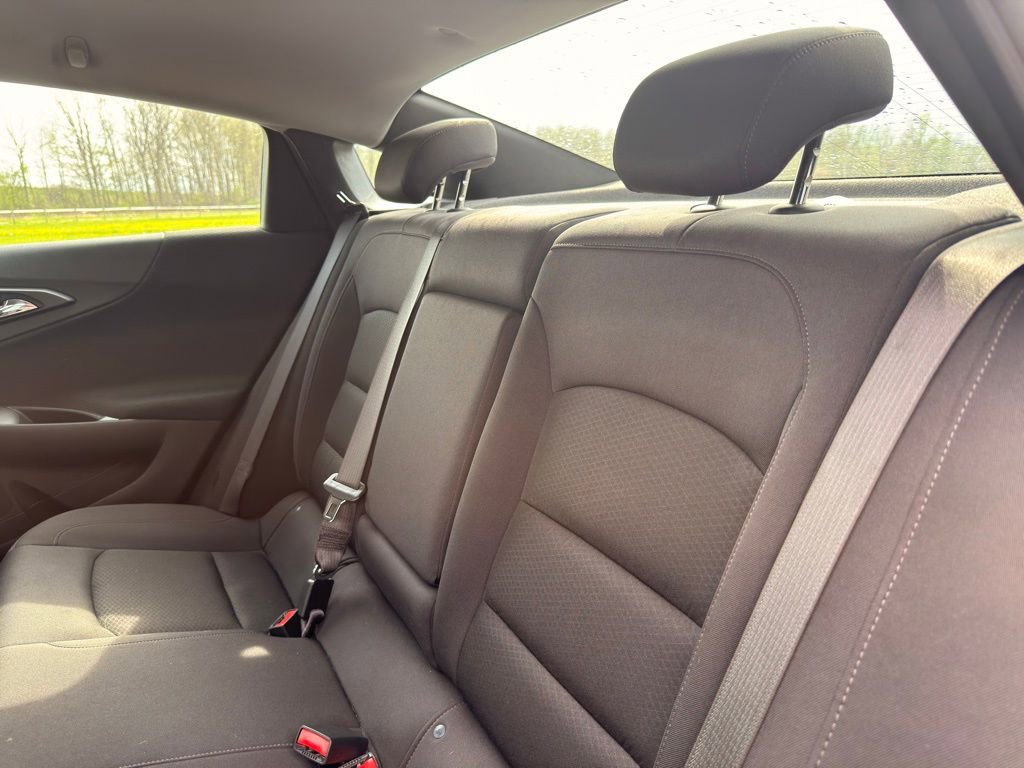 Used 2023 Chevrolet Malibu LT FWD image 24