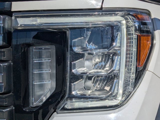 Used 2022 GMC Sierra 2500 AT4 w/ Gooseneck/5TH Wheel Package video 2