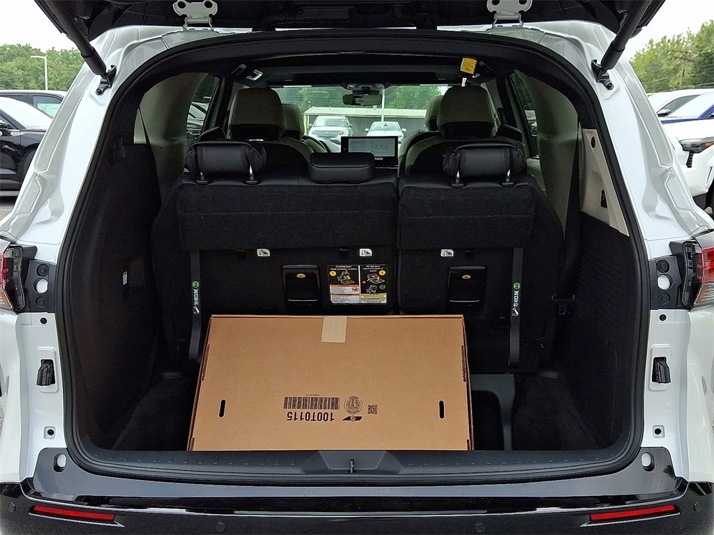 New 2025 Toyota Sienna Limited image 19