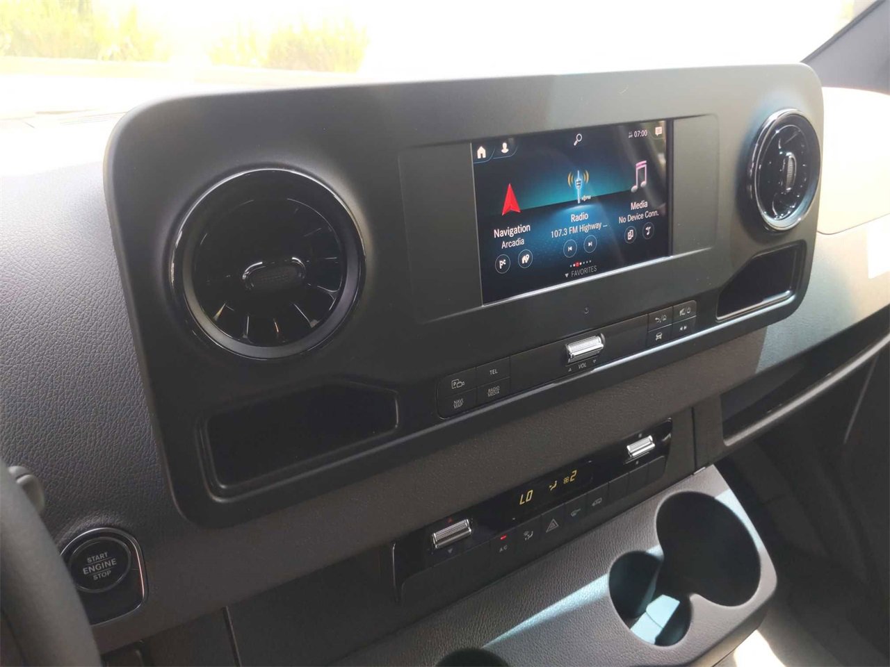 Used 2024 Mercedes-Benz Sprinter 3500 image 6