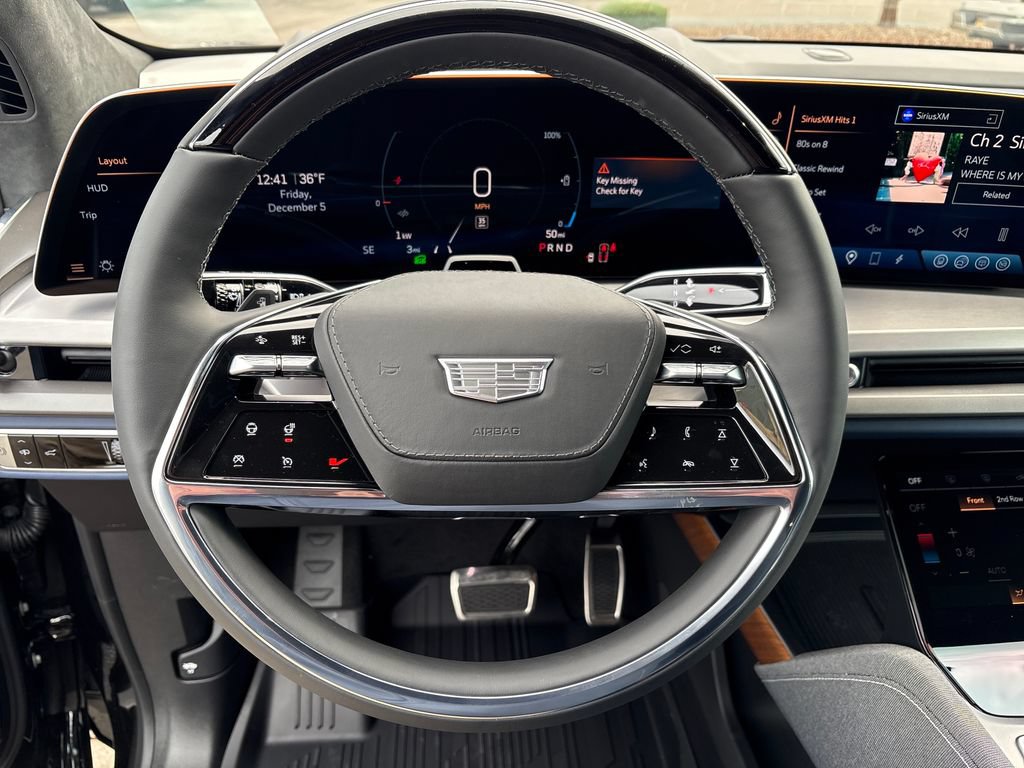 New 2026 Cadillac Vistiq Premium Luxury w/ LPO, Floor Liner Package AWD/4WD image 17