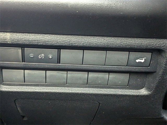 Used 2023 Mitsubishi Outlander SE image 29