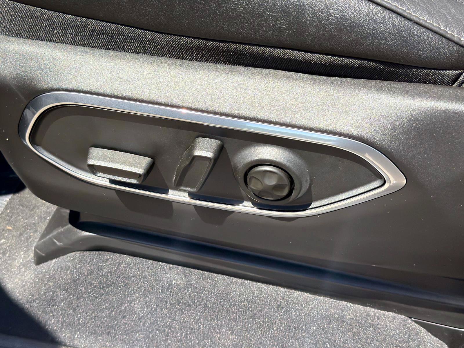 New 2026 Jeep Grand Wagoneer Limited AWD/4WD image 14