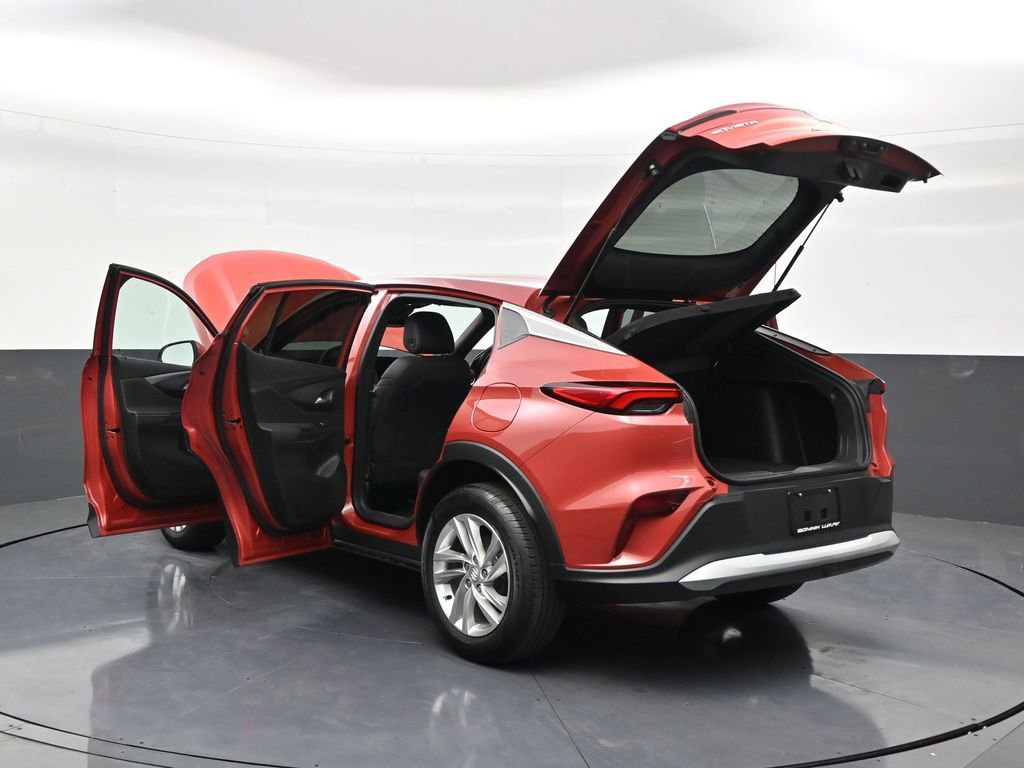 Used 2024 Buick Envista Preferred image 32