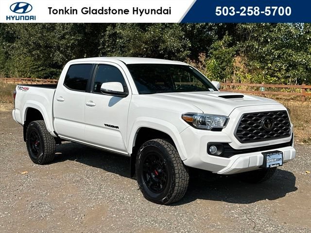 Used 2022 Toyota Tacoma TRD Sport w/ Black Out Package (TMS)