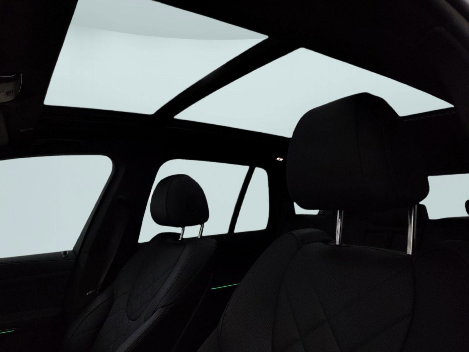 Certified 2025 BMW X5 xDrive50e image 13