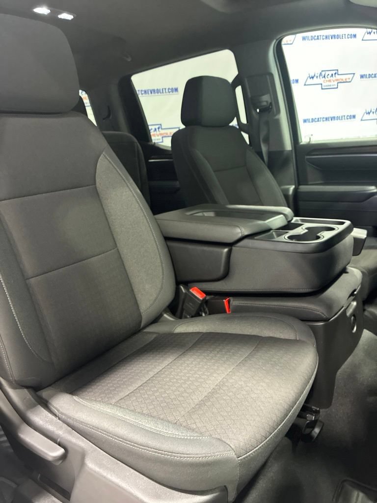 Used 2026 Chevrolet Silverado 1500 LT AWD/4WD image 41