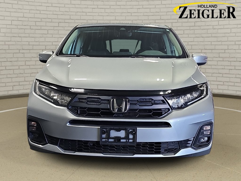 Used 2025 Honda Odyssey EX-L image 2