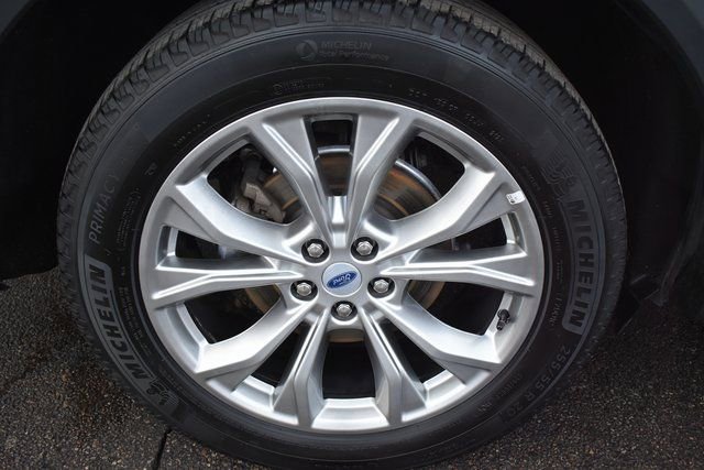 Used 2023 Ford Explorer Limited image 51