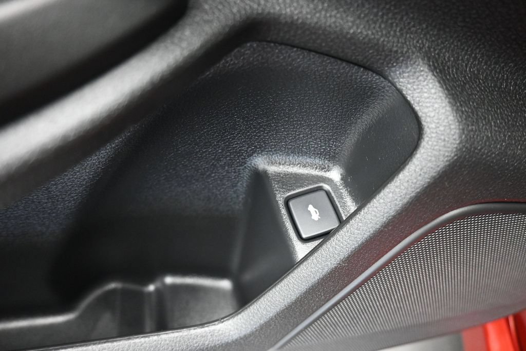 Used 2019 Honda Civic Touring image 11