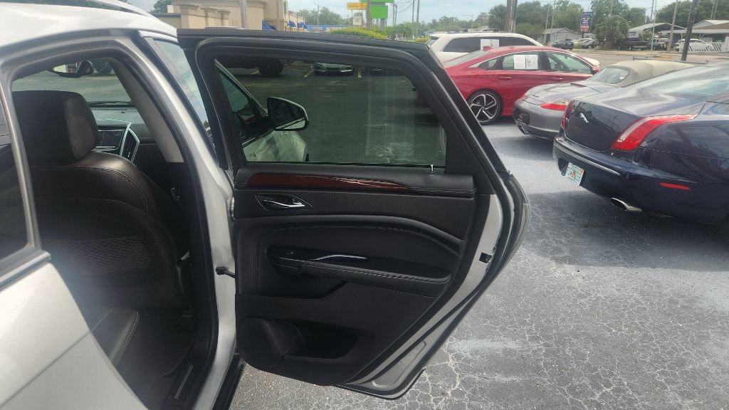 Used 2015 Cadillac SRX Luxury AWD/4WD image 13