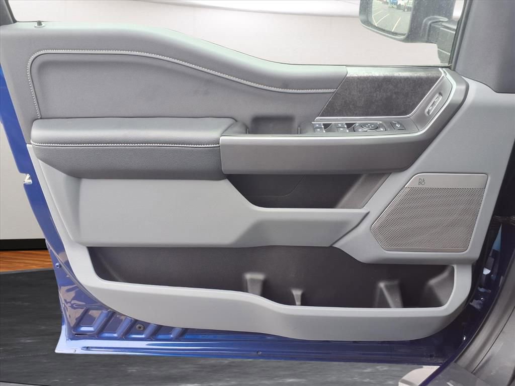 New 2026 Ford F250 XLT w/ XLT Premium Package image 15