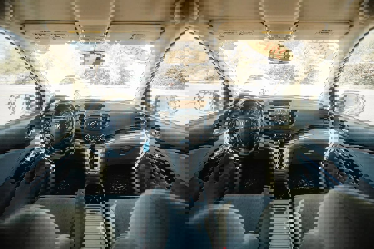 Used 2013 Honda CR-V LX image 27