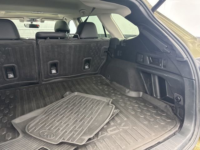 Used 2022 Subaru Outback Limited image 39