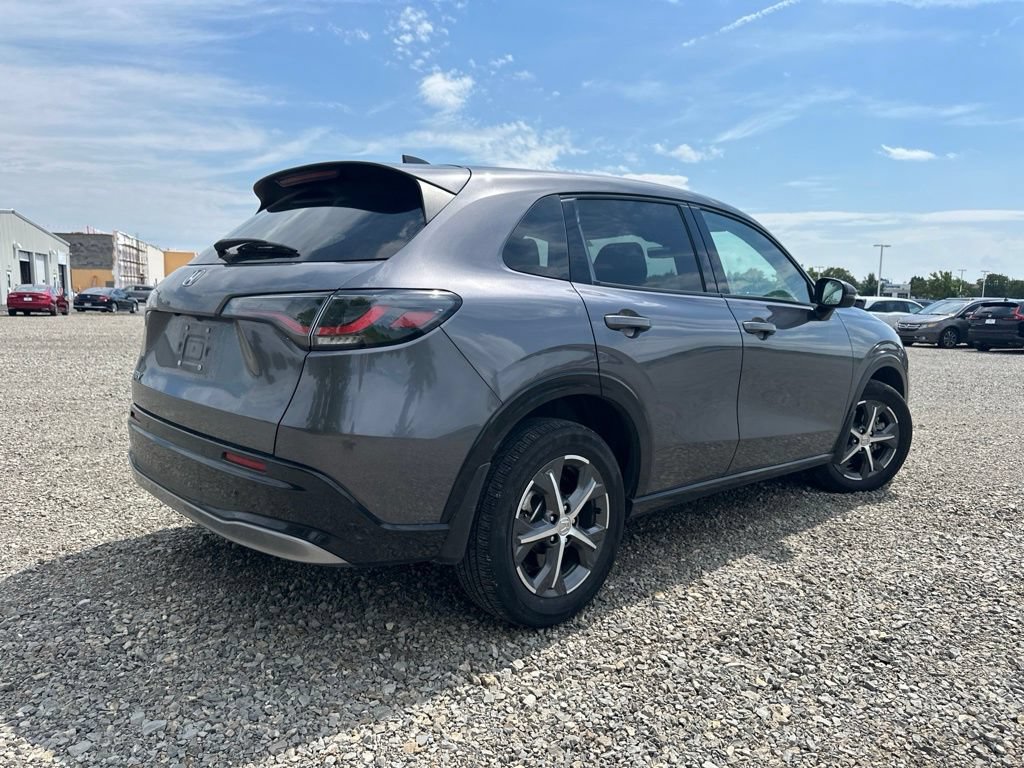 Used 2024 Honda HR-V EX-L image 12