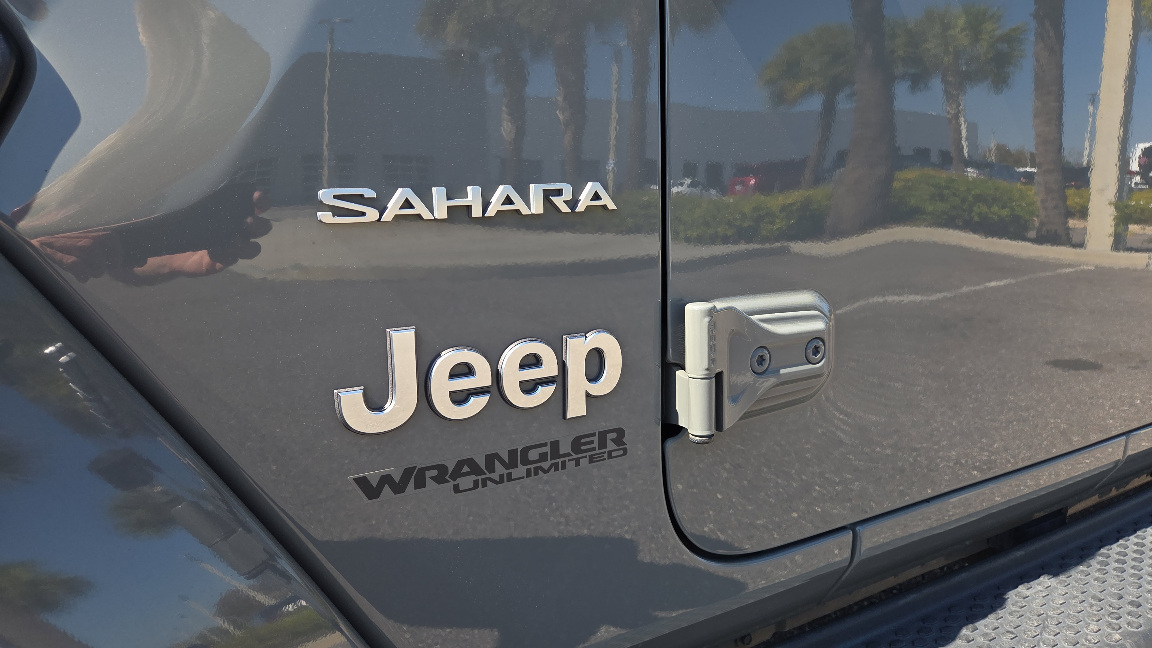 Used 2022 Jeep Wrangler Unlimited Sahara image 11