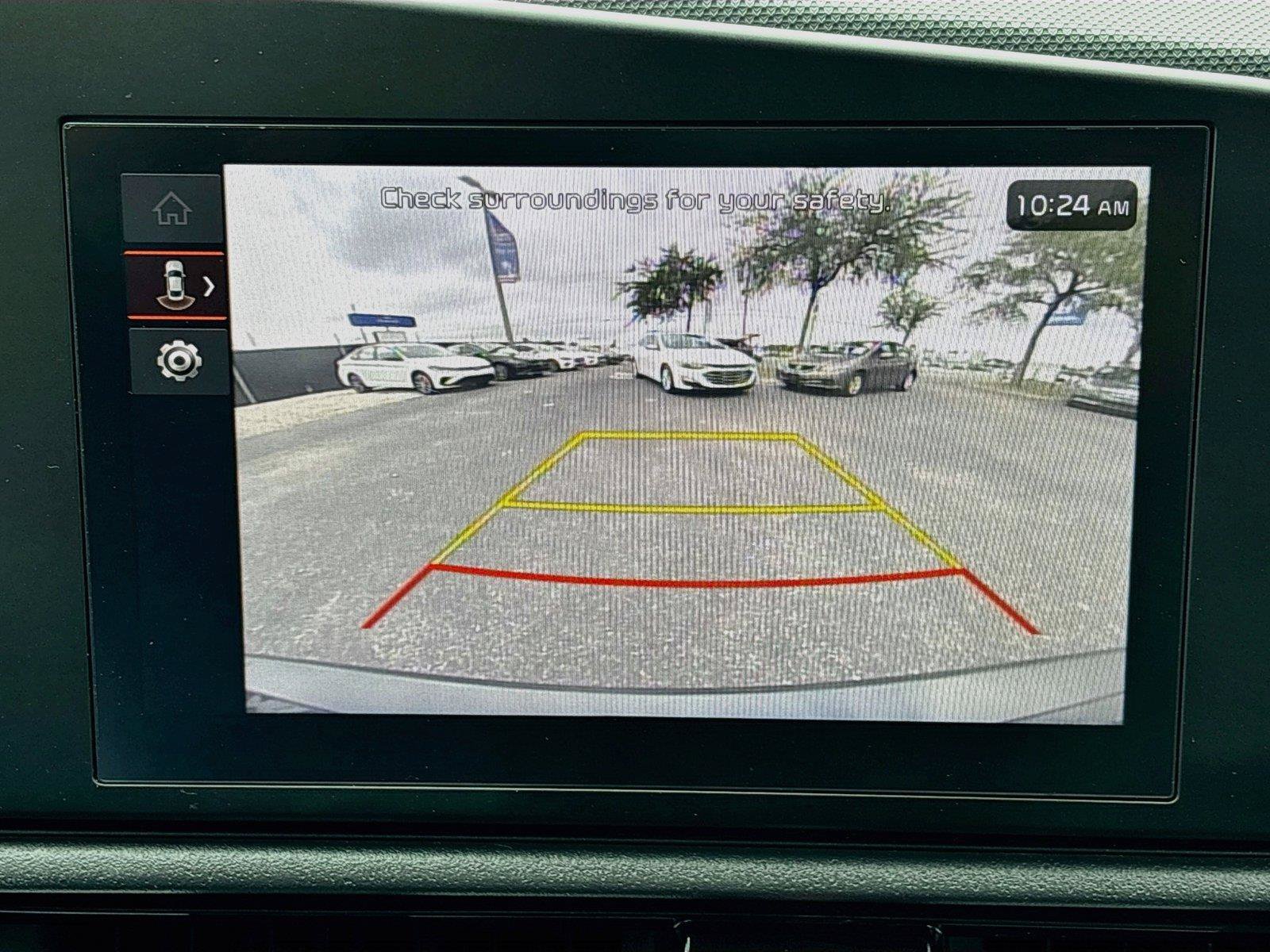 Used 2025 Kia Niro LX FWD image 15
