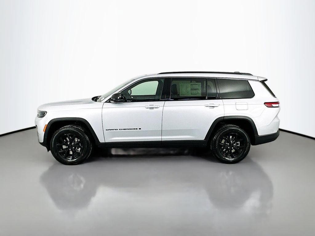New 2026 Jeep Grand Cherokee L 4WD image 4