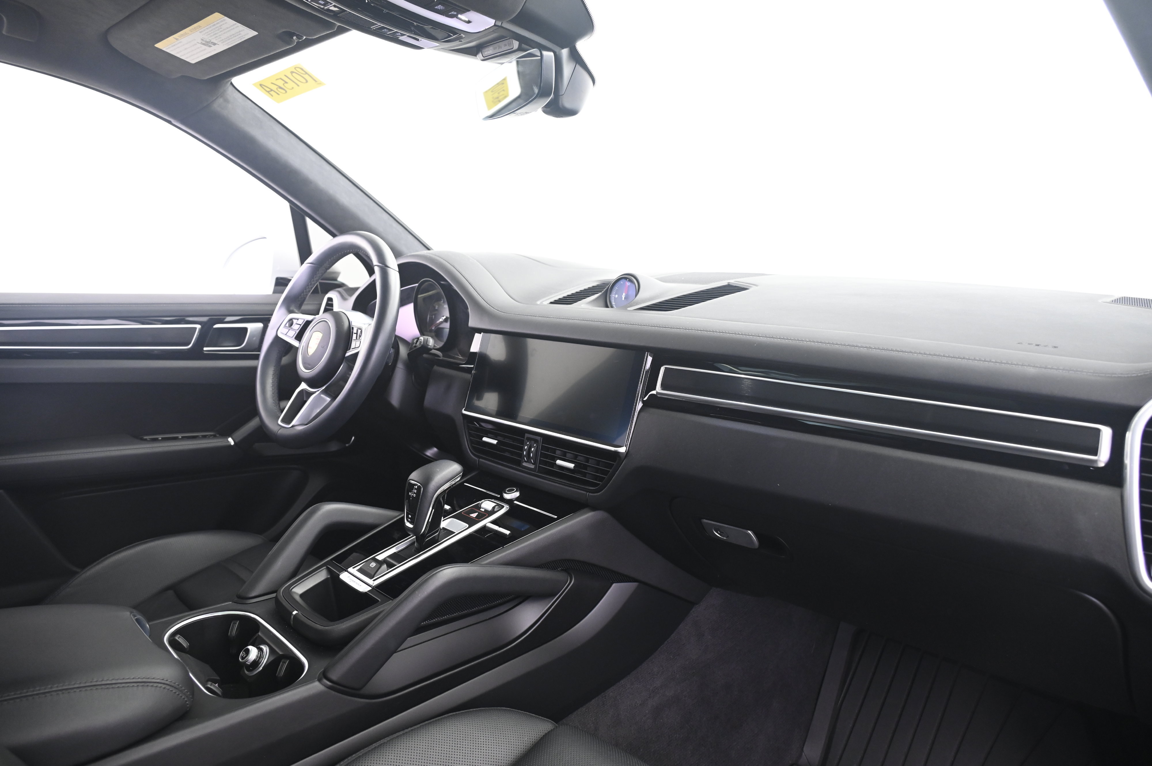 Certified 2023 Porsche Cayenne GTS AWD/4WD image 22