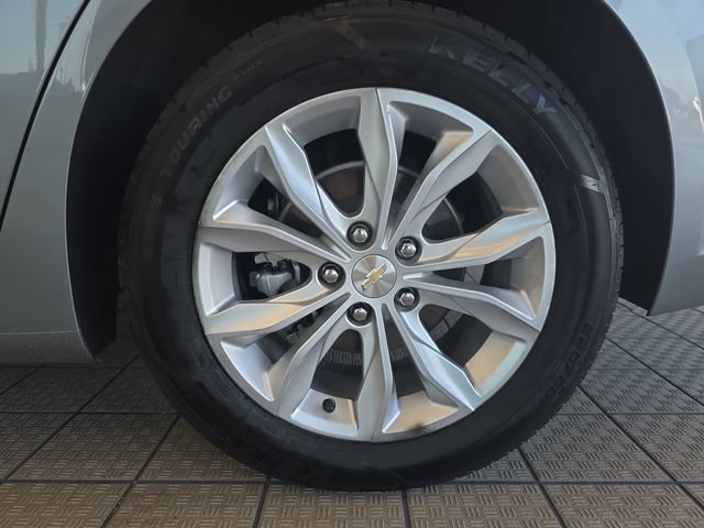 Used 2023 Chevrolet Malibu LT FWD image 30