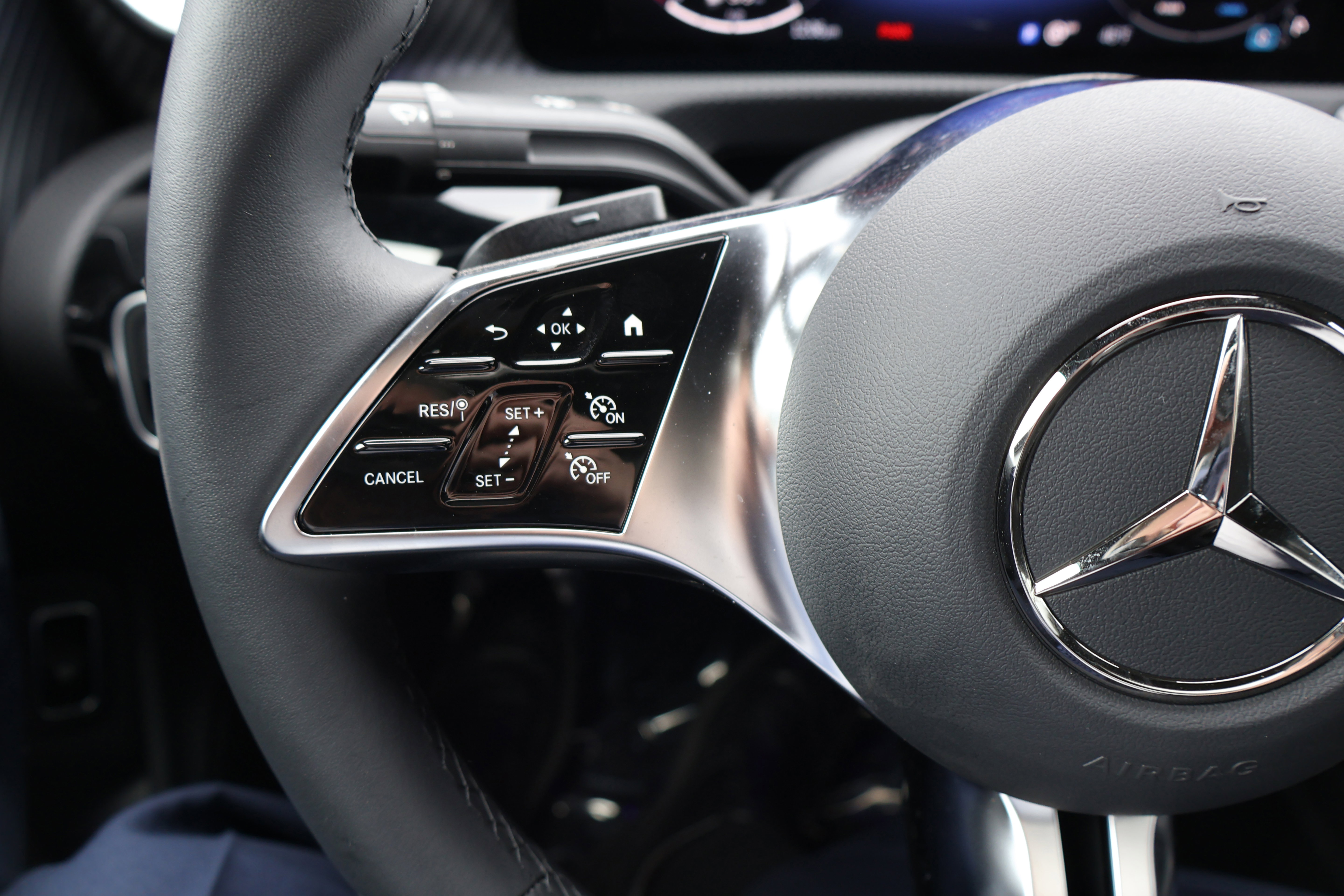 Certified 2024 Mercedes-Benz CLA 250 4MATIC image 32