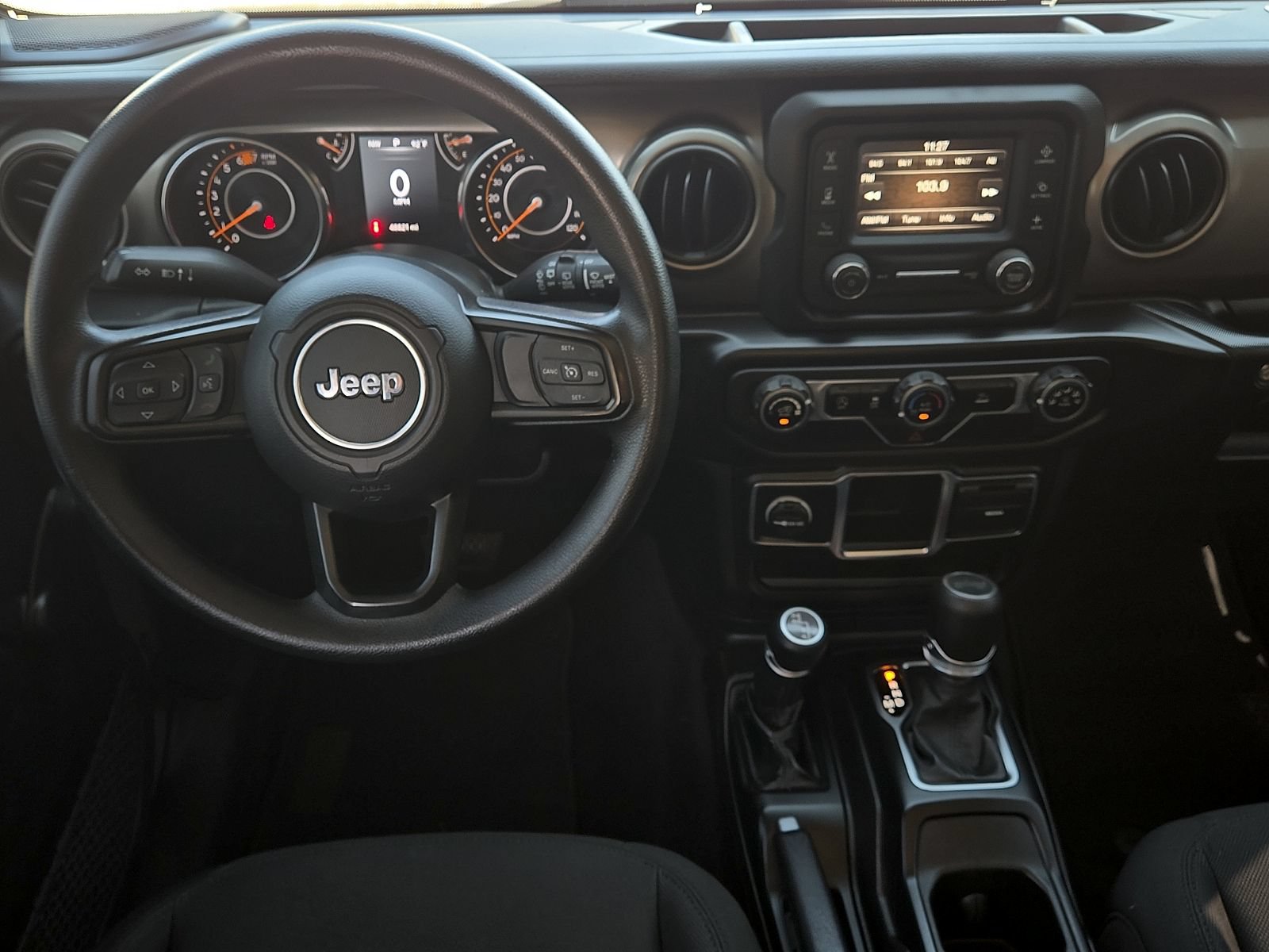 Used 2021 Jeep Wrangler Unlimited Sport AWD/4WD image 11
