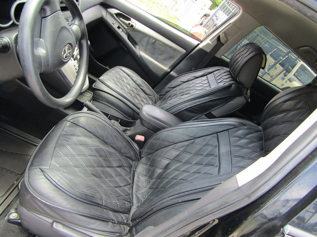 Used 2009 Toyota Matrix FWD image 9