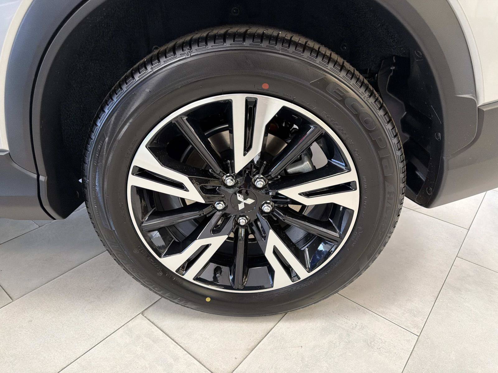New 2026 Mitsubishi Eclipse Cross SE AWD/4WD image 11