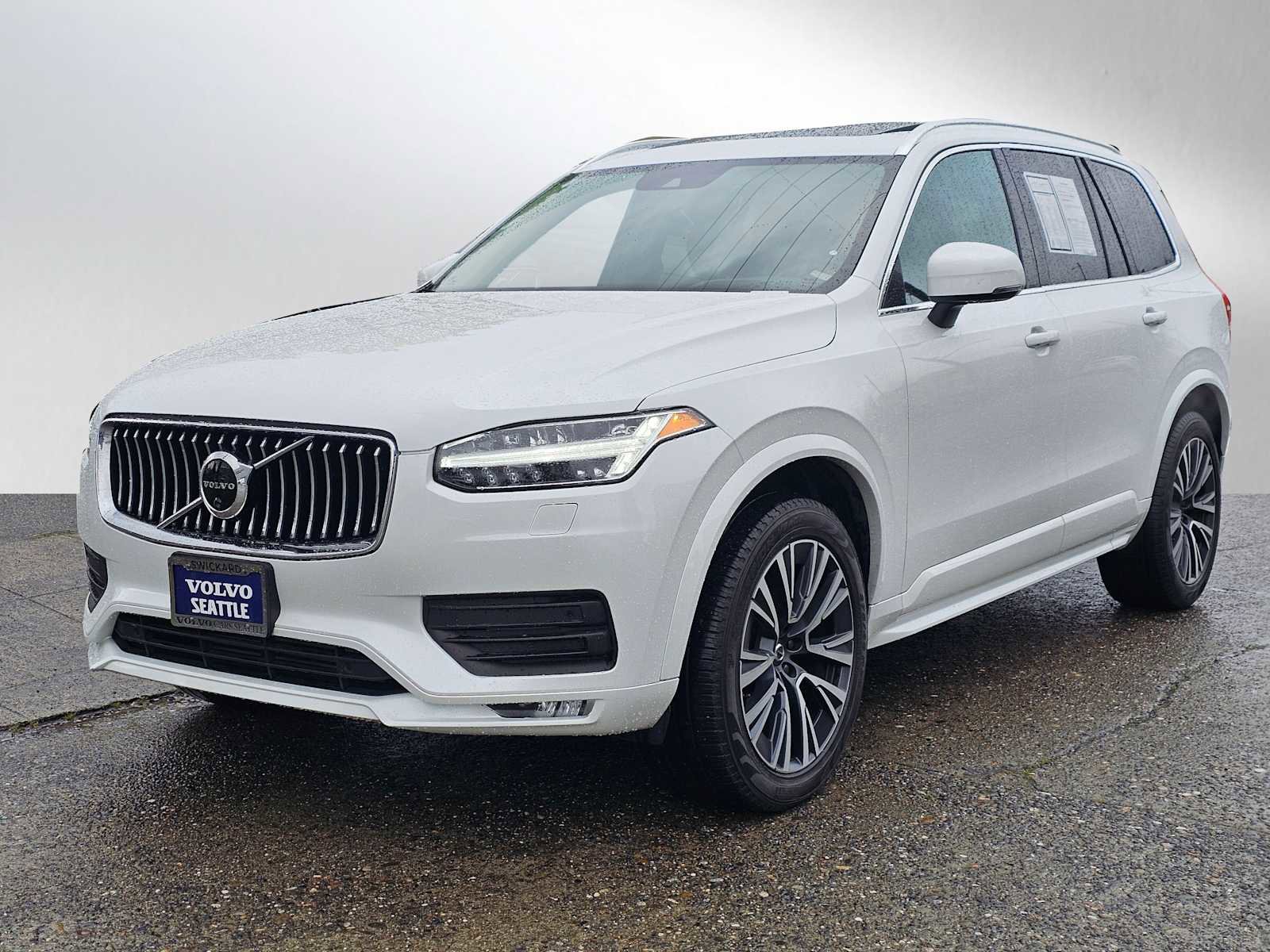Used 2022 Volvo XC90 T6 Momentum w/ Advanced Package AWD/4WD image 7