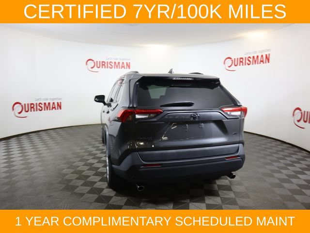 Used 2021 Toyota RAV4 LE w/ Carpet Mat Package (TMS) AWD/4WD image 24