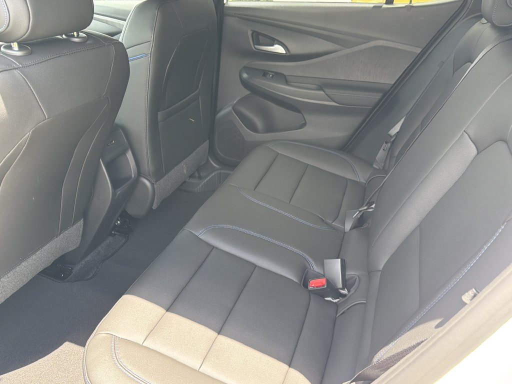 New 2026 Buick Envista Sport Touring w/ Convenience I Package FWD image 20