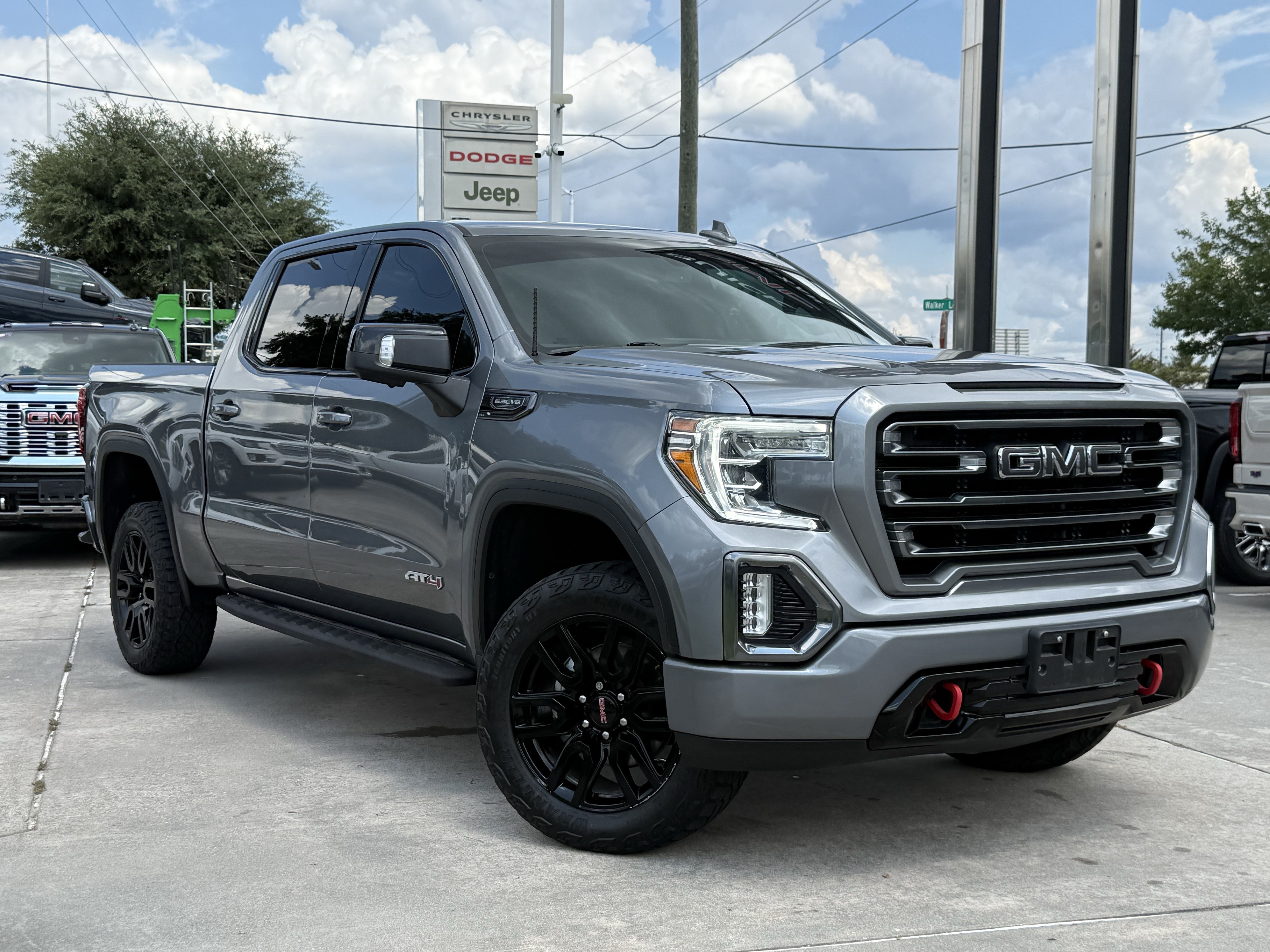 Used 2021 GMC Sierra 1500 AT4 AWD/4WD image 2