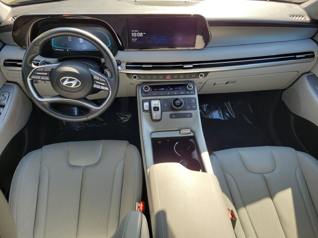 Used 2024 Hyundai Palisade SEL FWD image 16