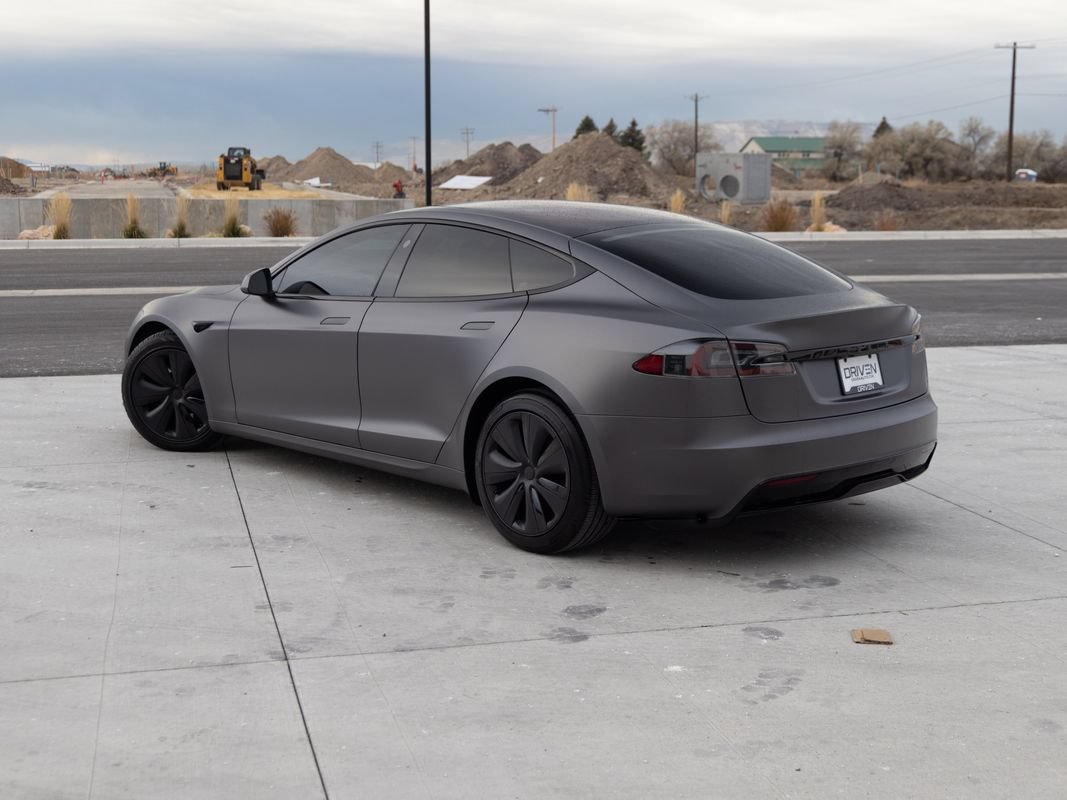 Used 2021 Tesla Model S Plaid AWD/4WD image 4