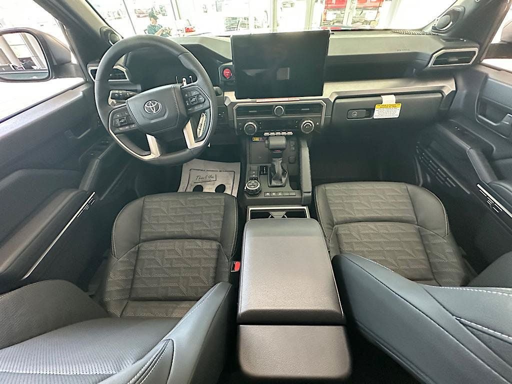 New 2026 Toyota 4Runner TRD Off-Road Premium AWD/4WD image 11