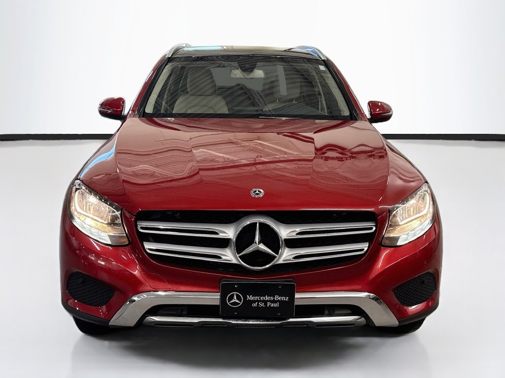 Used 2019 Mercedes-Benz GLC 300 4MATIC image 2