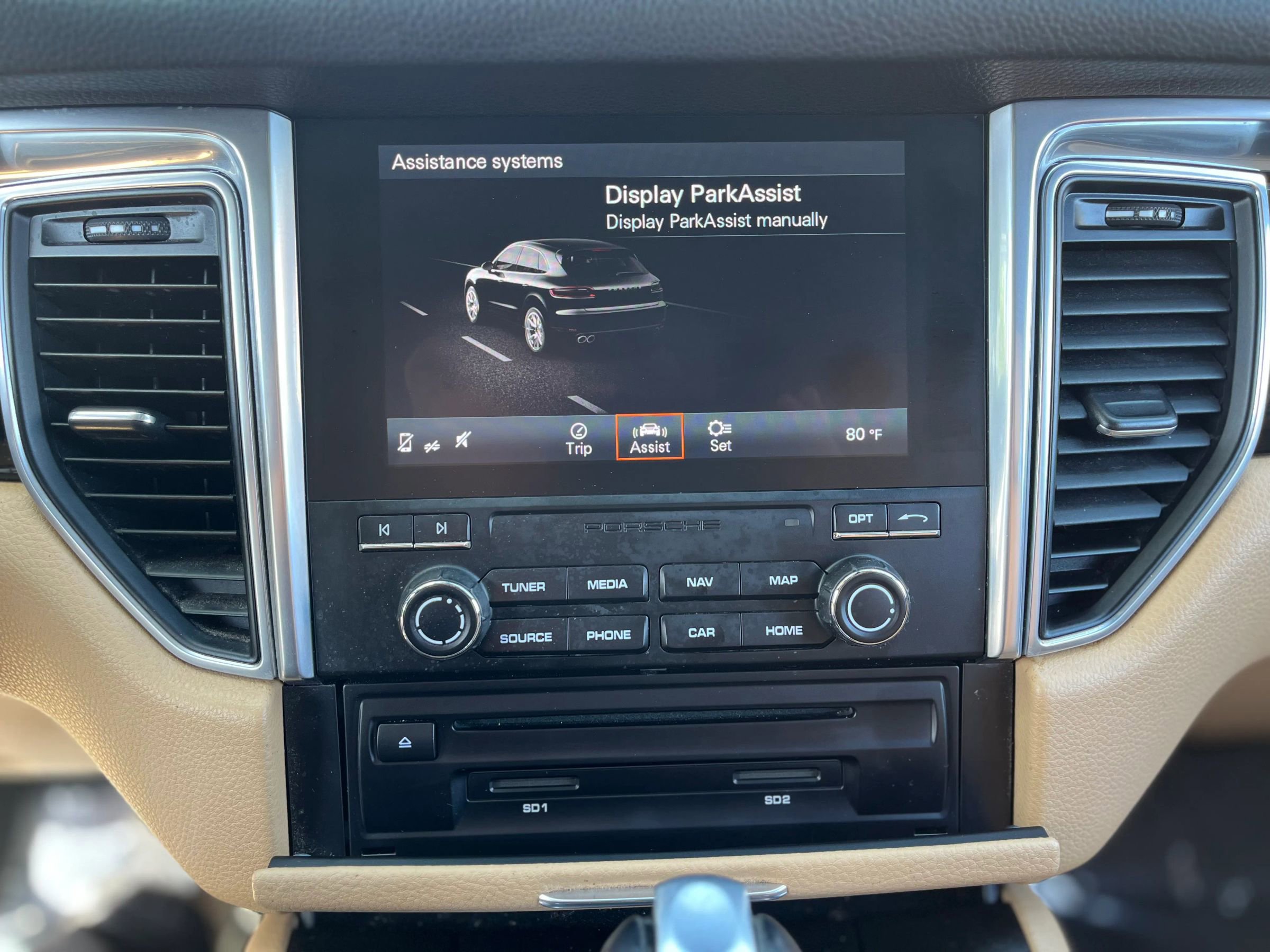 Used 2017 Porsche Macan image 17