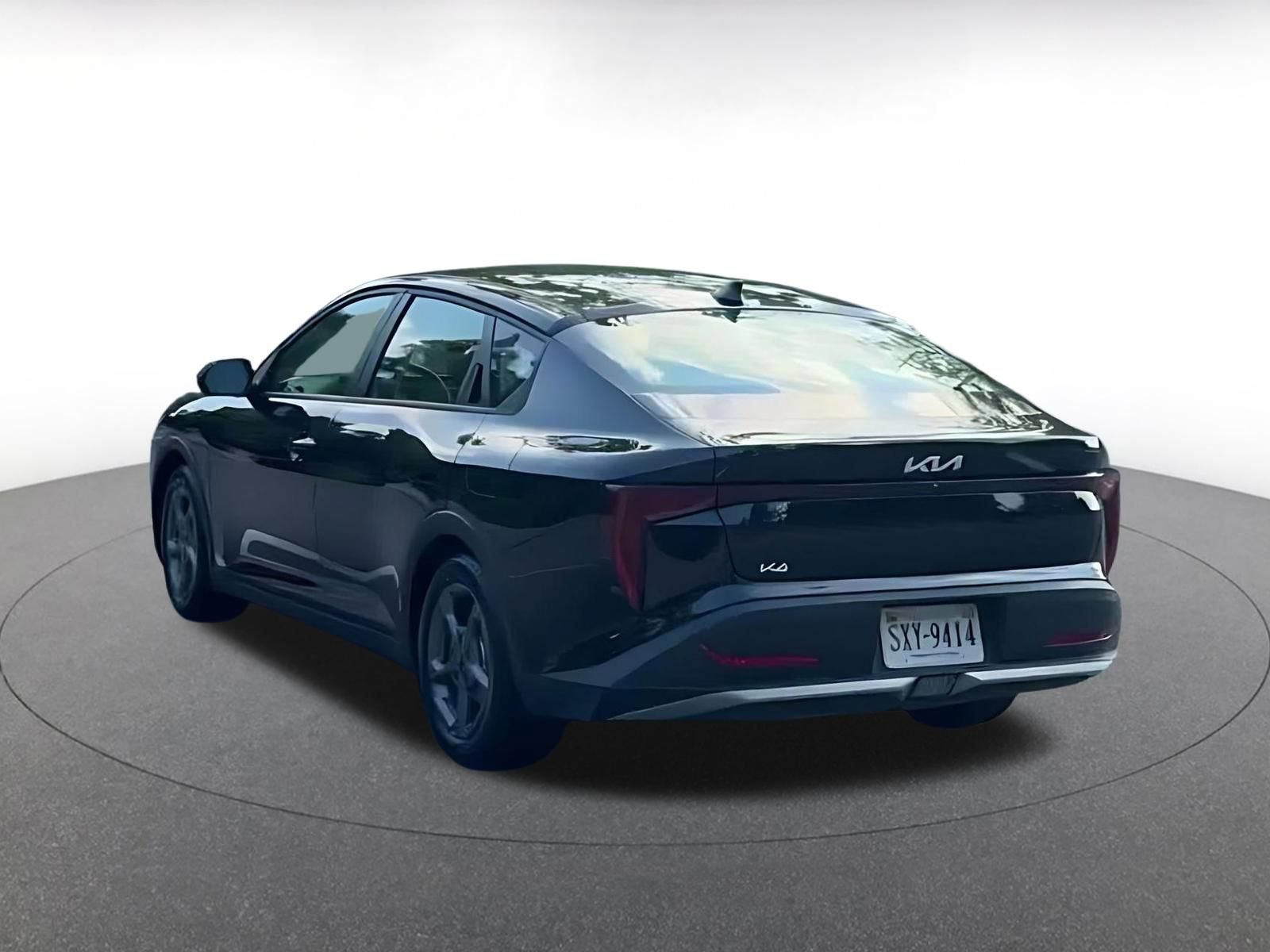 Used 2026 Kia K4 FWD image 10