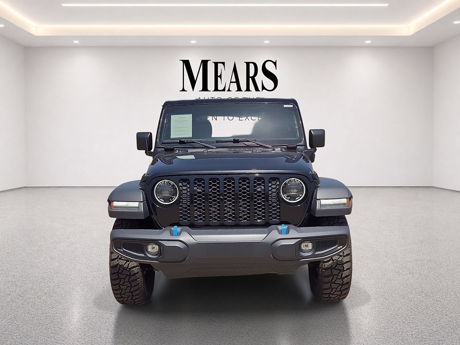 Used 2023 Jeep Wrangler Unlimited AWD/4WD image 8