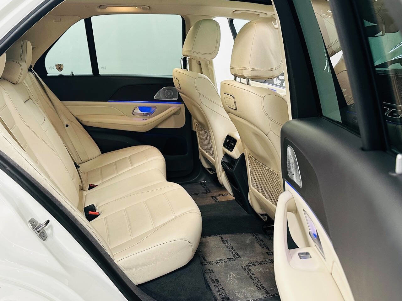 Used 2020 Mercedes-Benz GLE 580 4MATIC w/ Parking Assist Package image 24