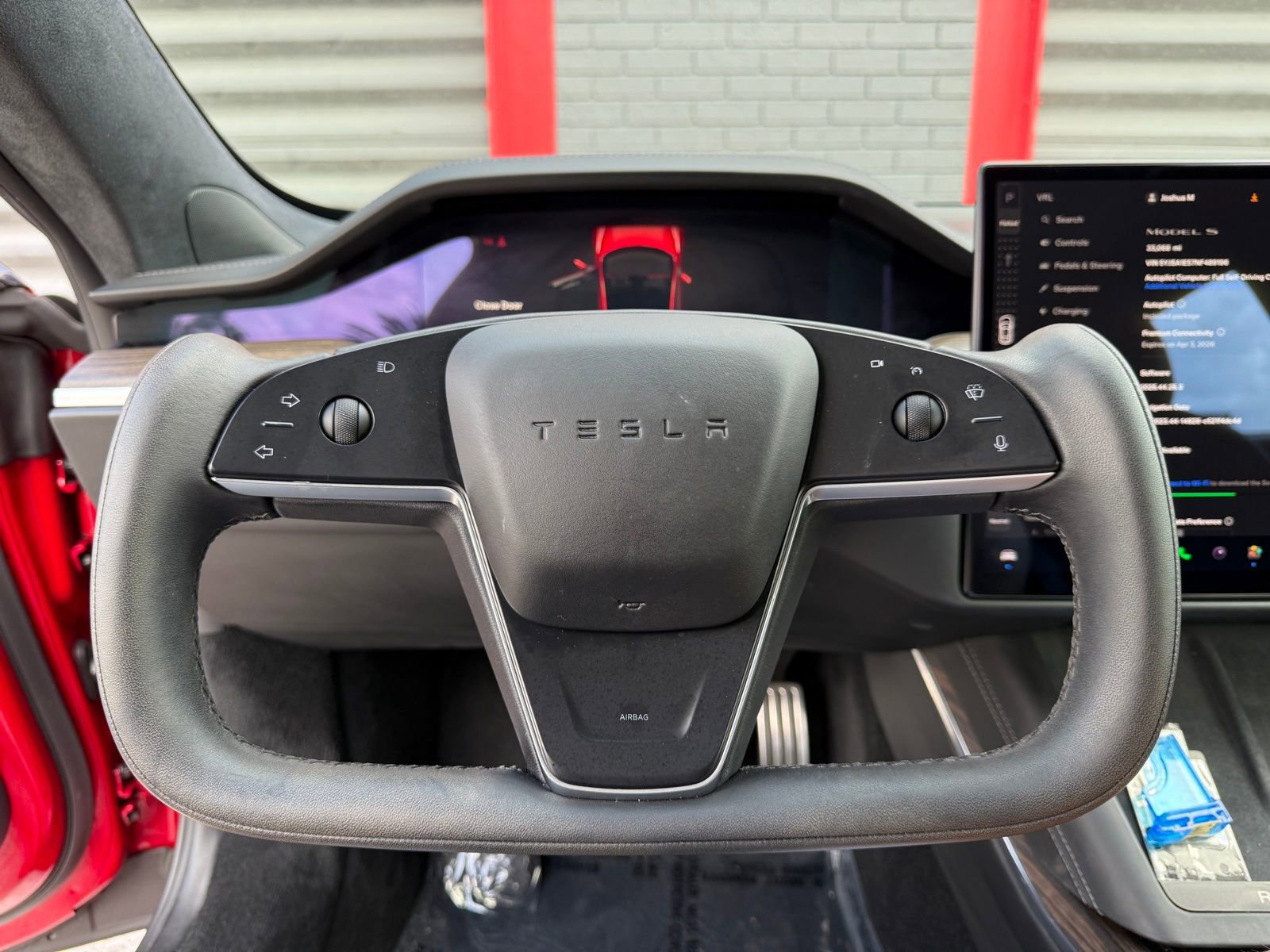 Used 2022 Tesla Model S image 19