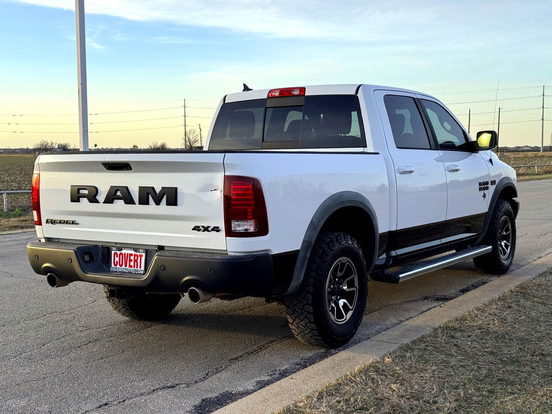Used 2016 RAM 1500 Rebel w/ Luxury Group image 7