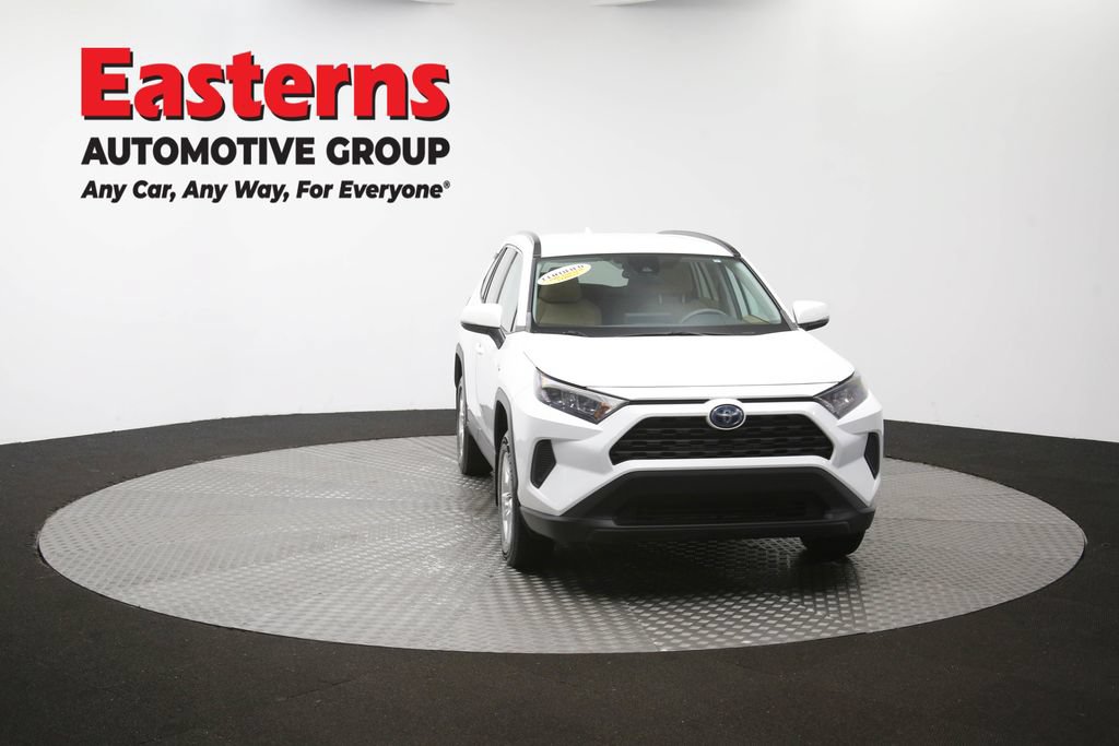 Used 2021 Toyota RAV4 LE w/ Carpet Mat Package (TMS) AWD/4WD image 53