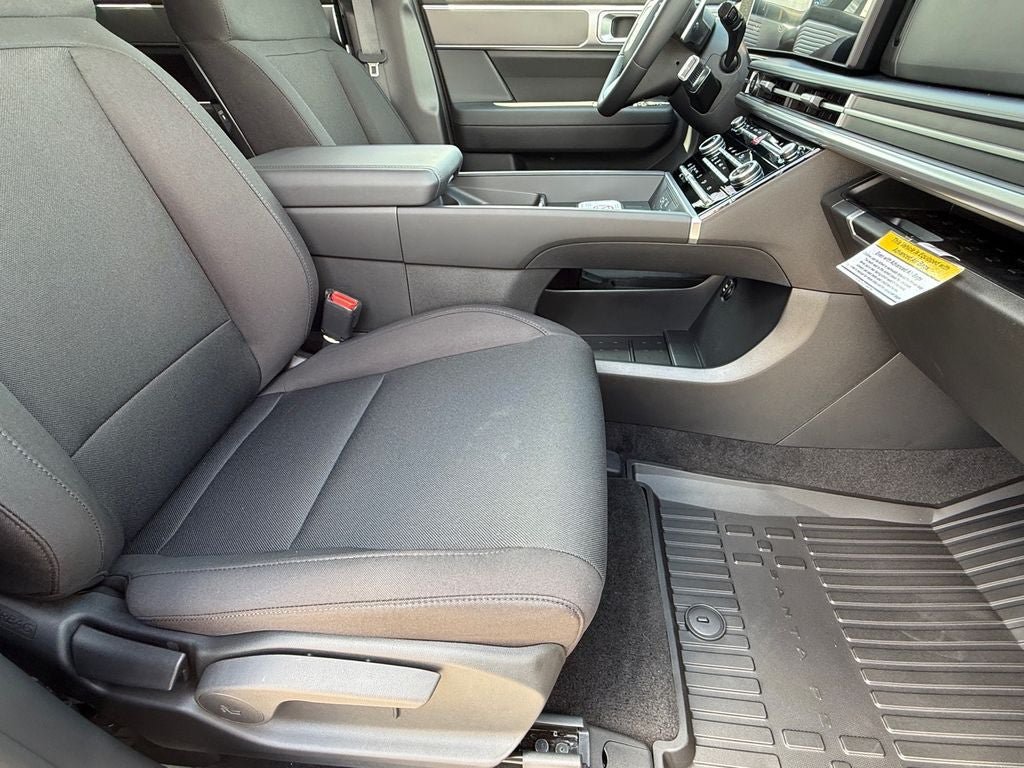 New 2026 Hyundai Santa Fe SE FWD image 8