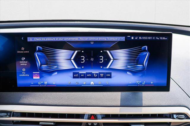 Used 2026 BMW iX xDrive60 image 18