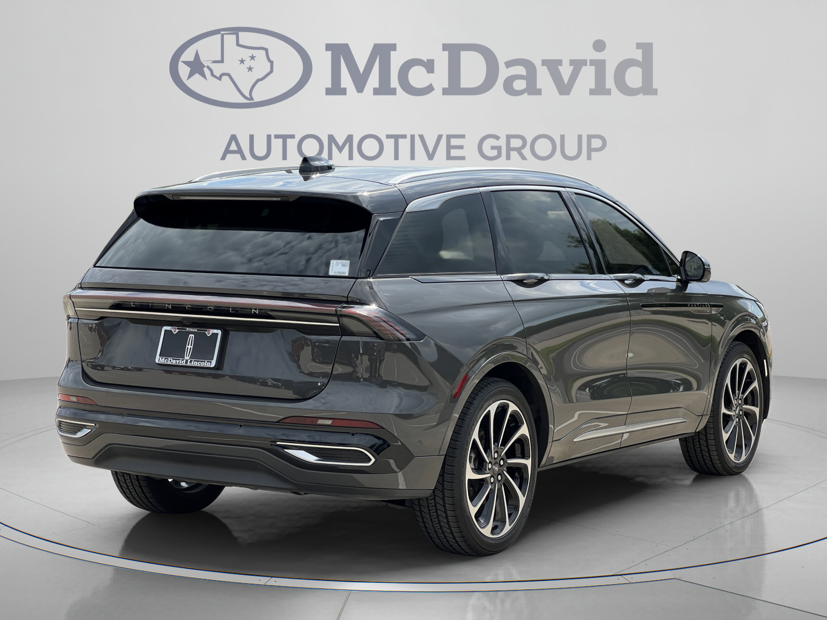 Certified 2024 Lincoln Nautilus Black Label AWD/4WD image 6
