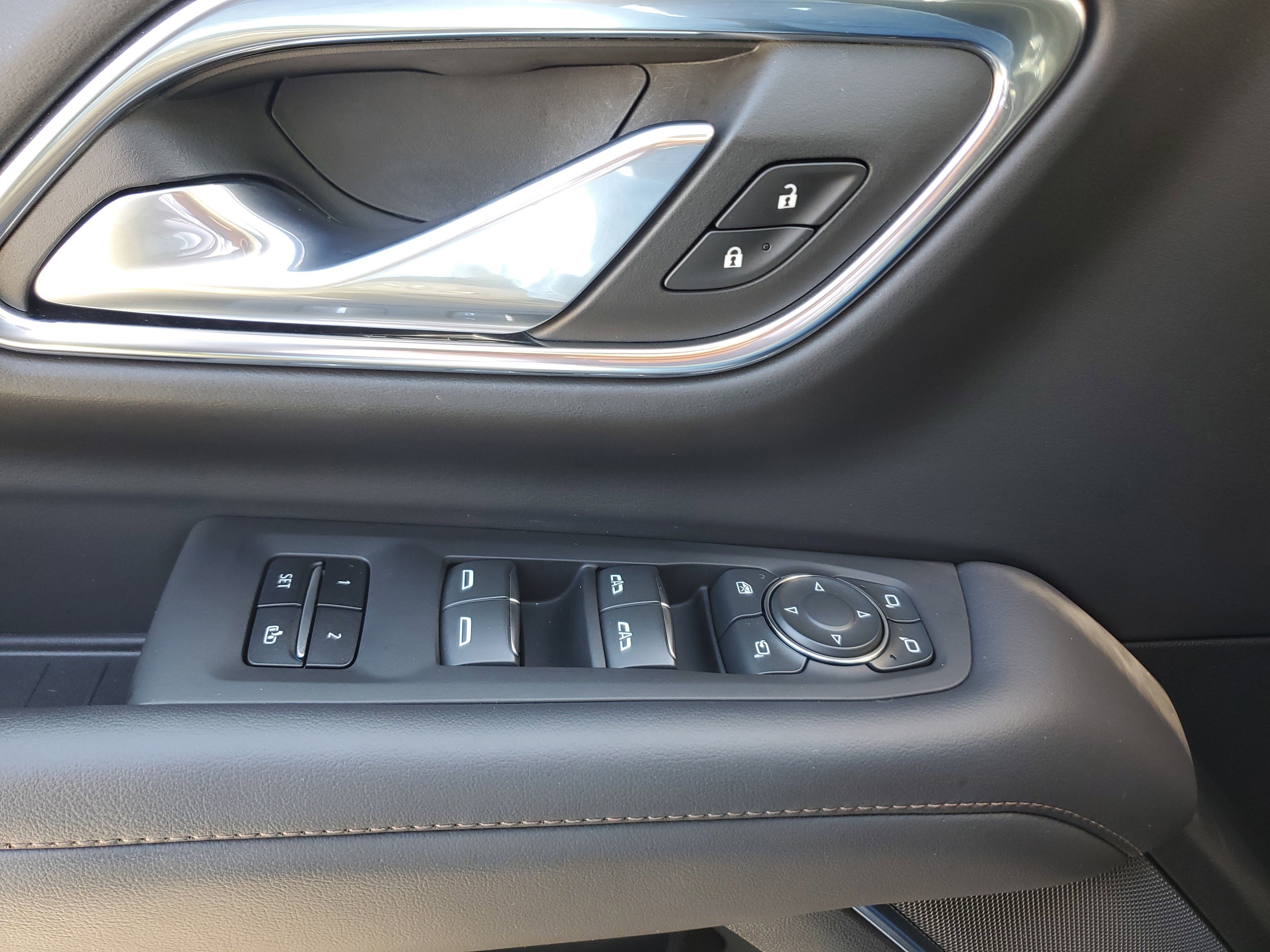 Used 2024 Chevrolet Tahoe High Country image 31